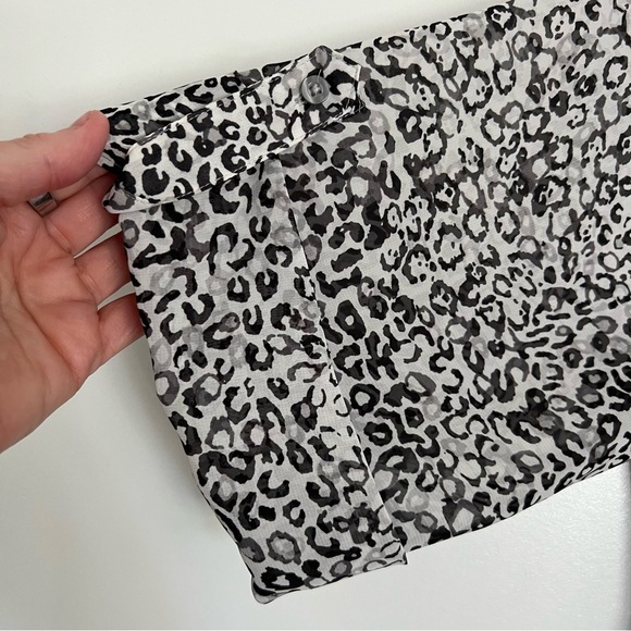 Apt 9 Black White Leopard Print Button Up 3/4 Sleeve Blouse size 1X - Picture 3 of 8